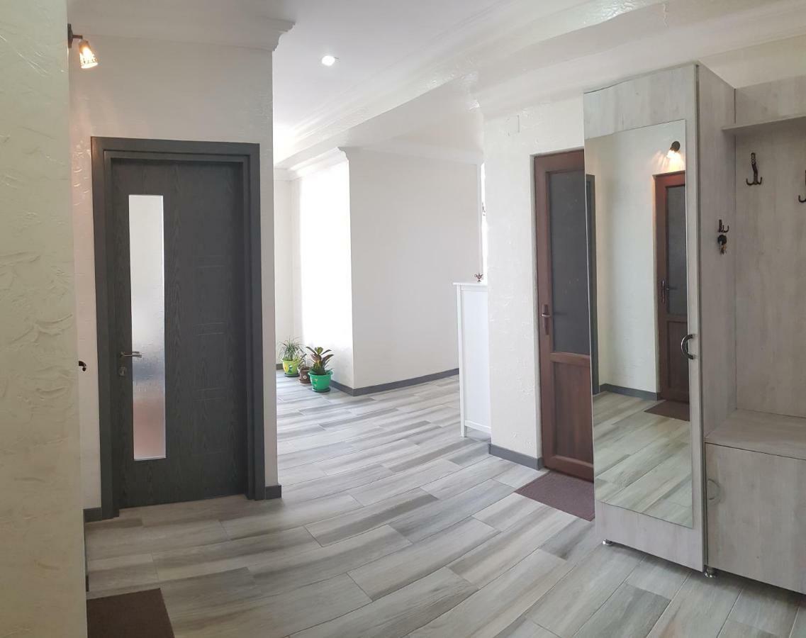 Sunrise Apartment באטומי מראה חיצוני תמונה
